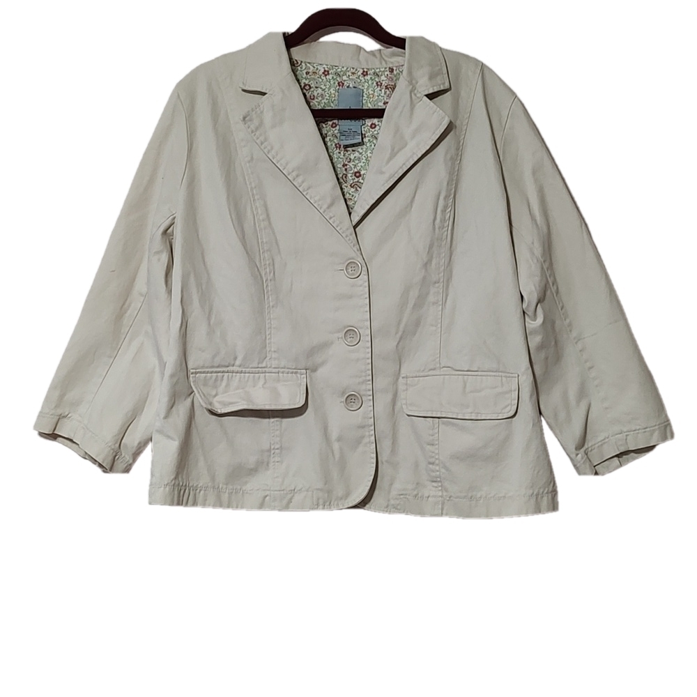 BB'S Closet Beige Short Jacket 3/4 Sleeves Size 3X